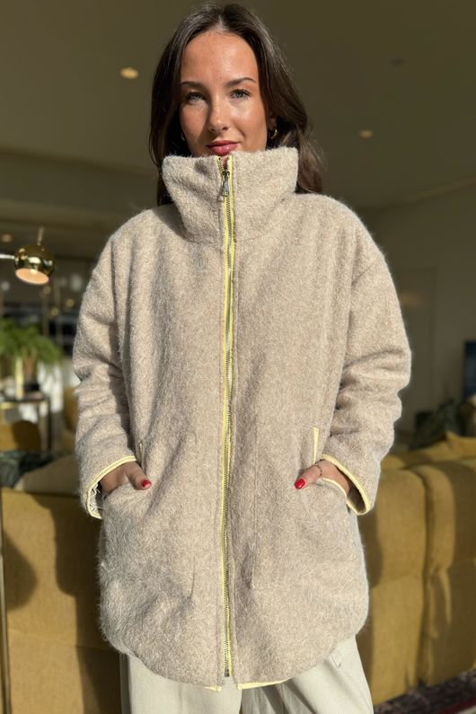 Beach Walk Fleece Jacket Latte